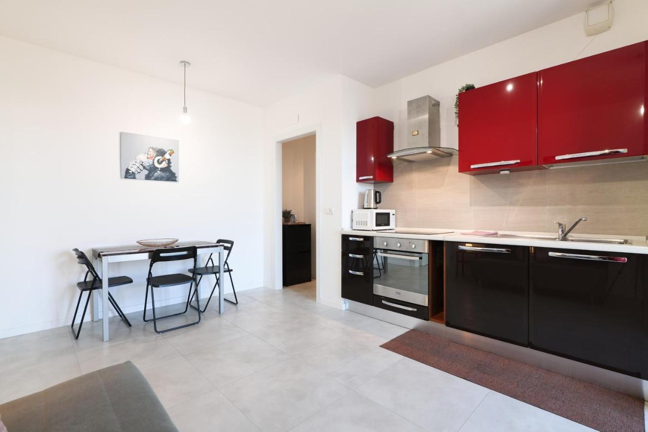Primopiano - Caduti Missione Apartamento
